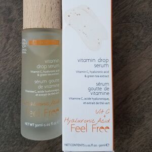 NIB Feel Free Vitamin C serum